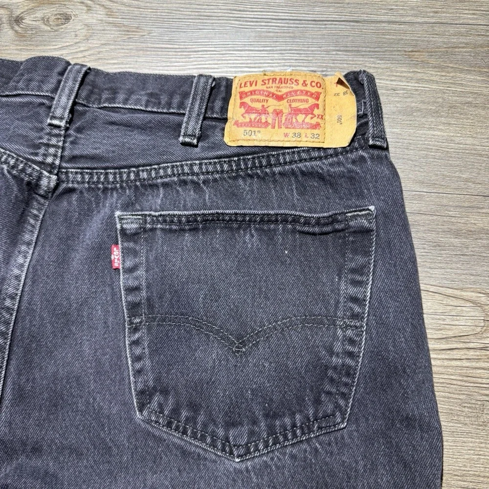 Levi's 501 Original Fit Jeans Men's W38 L32 Black Gray Button Fly Straight